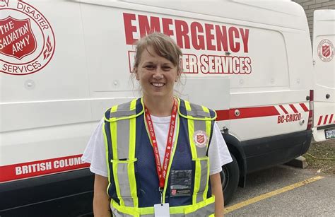 Salvation Army leader supports Kelowna-area fire fight with free meals